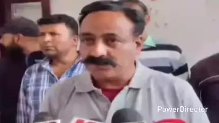 नैनीताल: देवभूमि उत्तराखंड सफाई कर्मचारी संघ का धरना प्रदर्शन, नेशनल पेंशन स्कीम के भुगतान की मांग को लेकर हुआ समाप्त