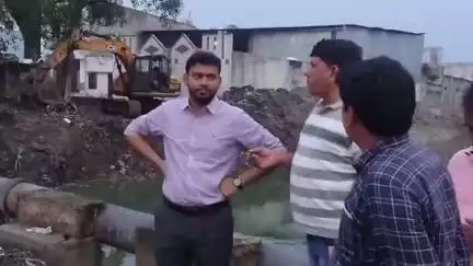 ब्यावर: ब्यावर नगर परिषद का नाला सफाई अभियान जारी, आयुक्त दिव्यांश सिंह ने किया नालों का निरीक्षण