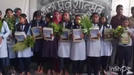 डौण्डीलोहारा: स्वामी आत्मानंद उच्चतर माध्यमिक विद्यालय खलारी में 'एक पेड़ मां के नाम' संदेश के साथ मनाया गया शाला प्रवेश उत्सव