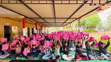રાપર: જાટાવાડા ખાતે બાલાસર પોલીસ દ્વારા સે નો ટુ ડ્રગ્સ તથા ટ્રાફિક જાગૃતિ અંગે કાર્યક્રમ યોજાયો