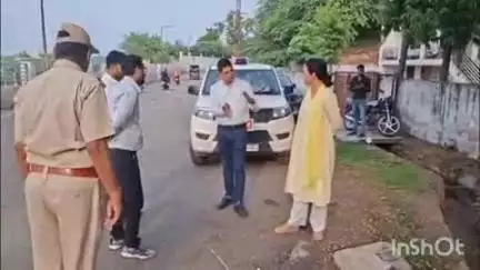 किशनगढ़: अंबेडकर सर्किल से बालाजी मंदिर तक बन रही नवीन सीसी सड़क का SDM निशा सहारन ने किया निरीक्षण, 6 दिनों तक आवाजाही रहेगी बंद