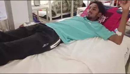 आबापुरा: आंबापुरा थाना क्षेत्र के कुंड़ला गांव में दो बाइक की भिड़ंत में भाई-बहन को लगी चोट, एमजी अस्पताल में उपचार