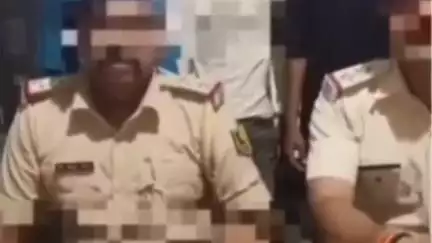 मोतिहारी: बासमनपुर गांव में लूट की घटना को अंजाम देने आए 3 हथियारबंद अपराधी हथियार के साथ गिरफ्तार