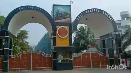 हाजीपुर: 4 जोड़ी समर स्पेशल ट्रेनों के परिचालन अवधि में विस्तार किया गया, रेल मुख्य जनसंपर्क अधिकारी ने दी जानकारी