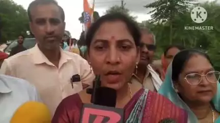बलौदाबाज़ार: बलौदाबाजार में जिला कांग्रेस कमेटी अध्यक्ष सुमित्रा ने कहा, युक्तियुक्तकरण शिक्षकों के फर्जी स्थानांतरण का बना माध्यम