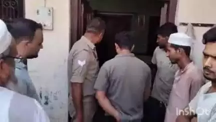 खतौली: खतौली के गाँव मोहद्दीनपुर में रात बदमाशों ने एक घर में की चोरी, लाखों रुपए के सामान पर किया हाथ साफ