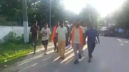 বিজনী ভাগ: সামাজিক মাধ্যমত ৰাষ্ট্ৰীয় বজৰংগ দলক কাপুৰুষ বুলি কোৱা ৰুবুল আহমেদৰ‌ বিৰুদ্ধে বিজনী থানাত ৰাষ্ট্ৰীয় বজৰংগ দলৰ এজাহাৰ