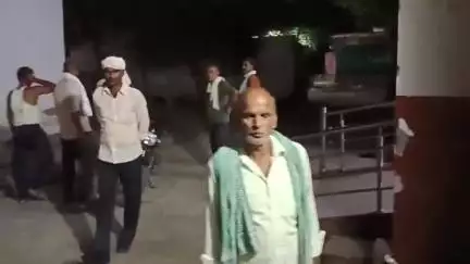 एटा: गांव मगरेसर में महिला की संदिग्ध परिस्थितियों में हुई मौत, चाचा ने हत्या का लगाया आरोप, पुलिस ने बॉडी भेजा PM