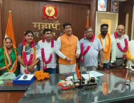 बरेली: बरेली नगर निगम में कार्यकारिणी का चुनाव शांतिपूर्वक संपन्न, भाजपा के 5 और सपा का 1 सदस्य निर्विरोध चुना गया