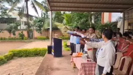ಹುಬ್ಬಳ್ಳಿ ನಗರ: ಹುಬ್ಬಳ್ಳಿ ವಿವಿಧ ಶಾಲಾ ಕಾಲೇಜುಗಳಲ್ಲಿ ಹುಬ್ಬಳ್ಳಿ ಪೊಲೀಸ್ ಇಲಾಖೆಯಿಂದ ಅಂತಾರಾಷ್ಟ್ರೀಯ ಮಾದಕ ವಸ್ತು ವಿರೋಧಿ ದಿನಾಚರಣೆ