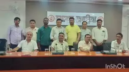 खगड़िया: कलेक्ट्रेट सभा कक्ष में अनुसचिवीय अराजपत्रित कर्मचारी संघ की बैठक, कमेटी गठित