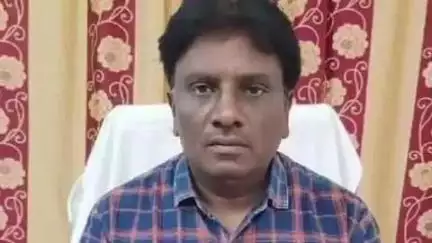 యర్రగొండపాలెం: చెంచుగూడెంలలో కేంద్ర ప్రభుత్వం అమలు చేస్తున్న కార్యక్రమాలపై అవగాహన కల్పిస్తున్నట్లు తెలిపిన ఎంపీడీవో శ్రీనివాసులు