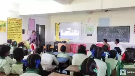 अल्बर्ट एक्का (जारी): विश्व मादक द्रव्य निषेध दिवस पर सीकरी स्कूल में जागरूकता अभियान