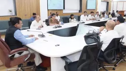 देहरादून: मुख्य सचिव आनन्द बर्द्धन ने सचिवालय में राष्ट्रीय नार्को समन्वय पोर्टल की बैठक ली, दिए निर्देश