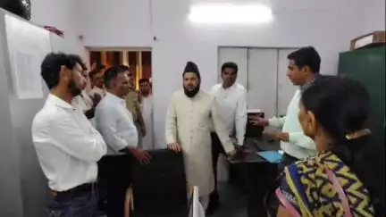 बिलासपुर: सांसद मौलाना मोहिबुल्लाह नदवी ने बिलासपुर सामुदायिक स्वास्थ्य केंद्र का किया निरीक्षण