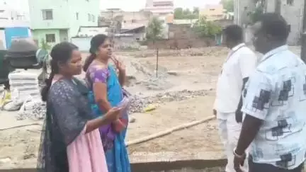 ஆரணி: கொசபாளையம் பகுதியில் பிள்ளைக்குளம் ஆக்கிரமித்த தனிநபர் அதிகாரியை தடுத்து நிறுத்தி அடாவடி