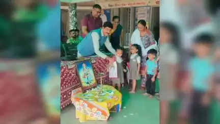 નખત્રાણા: દેવપર યક્ષ ખાતે વિઝિલિયન્સ સમિતિના નિયામક ગાંધીનગરની અધ્યક્ષતામાં પ્રાથમિક શાળા ખાતે શાળા પ્રવેશોત્સવ યોજાયો