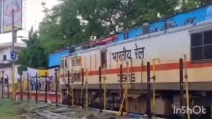 विदिशा: ग्वालियर-बेंगलुरु साप्ताहिक ट्रेन गुरुवार शाम 4 बजे ग्वालियर से हुई रवाना, विदिशा से बेंगलुरु के लिए मिली सीधी ट्रेन