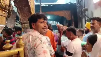 अम्ब: गुप्त नवरात्रों के चलते माता चिंतपूर्णी मंदिर में भक्तों की उमड़ी भीड़