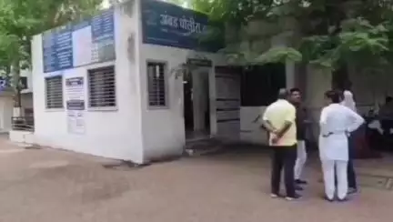 नाशिक: अंबड येथे मोबाईल हॅक करून डाटा मिळवून पर्सनल लोन काढत एकाची एक लाखाची फसवणूक