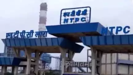 तमनार: एनटीपीसी लारा ने परियोजना प्रभावित गांवों के प्रतिनिधियों के साथ आयोजित की हितधारक सहभागिता बैठक