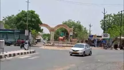 પાળીયાદ મહાજન પાંજરાપોળ અને ગૌશાળા ટ્રસ્ટને ગુણવંતભાઈ ગોપાણી એ 25 લાખ રૂપિયા નુ દાન આપ્યુ