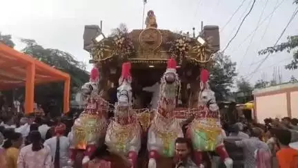 સુભાષનગર ભગવાનેશ્વર મહાદેવ મંદિર ખાતેથી ભગવાન જગન્નાથજીની રથયાત્રાનું વિધિવત પ્રસ્થાન કરાયું