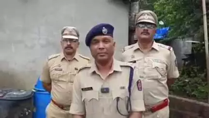 रत्नागिरी: रत्नागिरी भाटकर वाड्यात मध्यरात्री तीन  दुचाकी जाळल्या , पोलिसांकडून कसून तपास सुरू