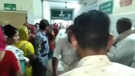 बीकानेर: रेजिडेंट डॉक्टर्स की हड़ताल के कारण पीबीएम अस्पताल में मरीजों को हो रही परेशानी