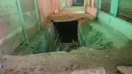 ललितपुर: बड़ापुरा स्थित नाले का लेंटर गिरने से लोग परेशान, दुर्घटना की बनी रहती है संभावना #jansamasya