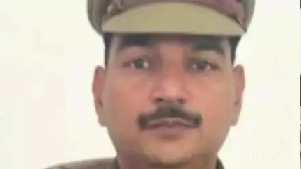 बरेली: एसएसपी ने नवाबगंज में जातीय तनाव और गैंगवार के मामले को लेकर थाना प्रभारी को किया लाइन हाजिर
