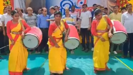 ইংরেজবাজার: প্রতি বছরের মতো এবারও প্রথা মেনে রথযাত্রার পুণ্য তিথিতে দুর্গাপুজোর খুঁটিপুজোয় ব্রতী হলেন বাঁশবাড়ি শান্তি ভারতি পরিষদ