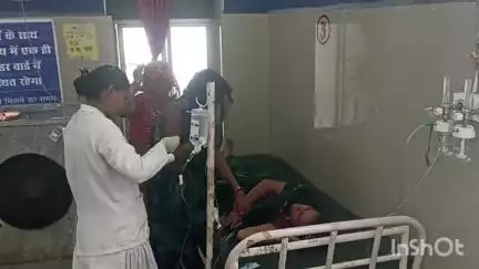अजयगढ़: गुमानगंज में सास-बहू के झगड़े के बाद बहू ने खाया जहर, हालत गंभीर, अस्पताल रेफर