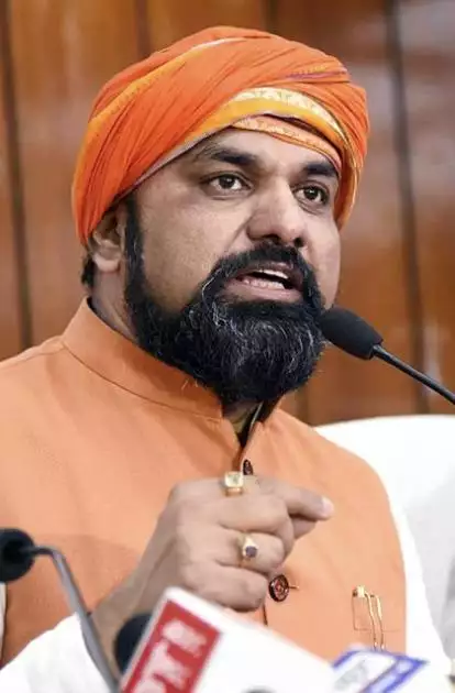 बिहार में नौकरियों की आएगी बहार, डिप्टी सीएम बोले 12 लाख लोगों को मिलेगी नौकरी