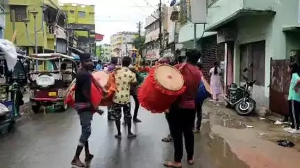 বালুরঘাট: প্রাচীন ঐতিহ্য মেনেই দিপালিনগরের রথযাত্রা শুরু হল শুক্রবার