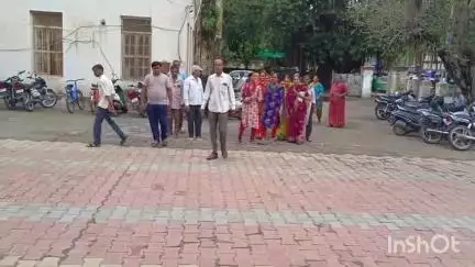વઢવાણ: અંધ વિધાલય આસપાસનાં વિસ્તારમાં વરસાદી પાણીના ભરાવા મામલે સ્થાનિકોઅે મહાનગરપાલિકામાં ઉગ્ર રજુઆત કરી#jansamasya