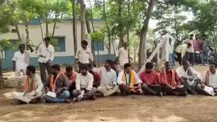 చేగుంట: కేంద్ర ప్రభుత్వ నిధుల ద్వారానే గ్రామాల్లో అభివృద్ధి కార్యక్రమాలు కొనసాగుతున్నాయి : భాజపా మండల అధ్యక్షులు నాగేందర్ రెడ్డి