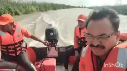 बिधूना: बेला क्षेत्र के मटेरा गांव निवासी मासूम नहर में डूबा, एसडीआरएफ टीम के साथ थाना प्रभारी मासूम की तलाश में जुटे