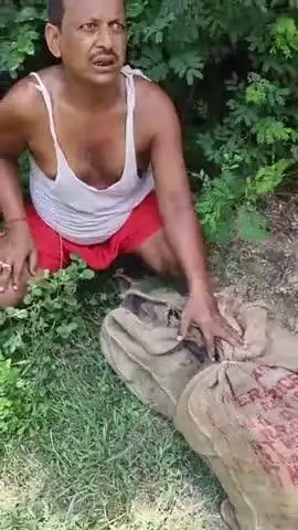 पुपरी: विरख पेट्रोल पंप के पास पुपरी पुलिस ने 135 बोतल नेपाली शराब के साथ एक तस्कर को किया गिरफ्तार