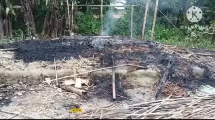 শদিয়া: গাখীৰভেটী গাঁও পঞ্চায়তৰ  ১০নং ওৱাৰ্ড ঘিলাগুৰি গাঁওত অগ্নিকাণ্ড, অগ্নিকাণ্ডত এটা বাসগৃহ সম্পূৰ্ণৰূপে ভস্মীভূত