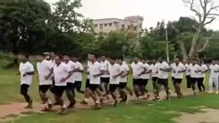 छपरा: जिले के विभिन्न थाना क्षेत्रों में 24 घंटे के विशेष अभियान पर वरीय एसपी ने दी जानकारी