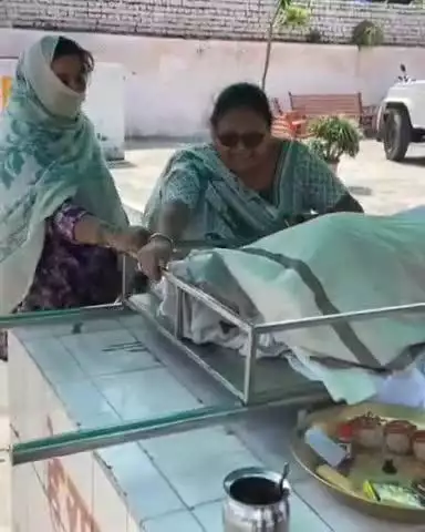 जगाधरी: गैंगस्टर रोमिल वोहरा का शव यमुनानगर पहुंचा, पुलिस की मौजूदगी में हुआ अंतिम संस्कार