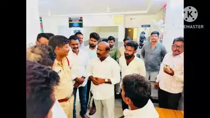 నకిరేకల్: సోషల్ మీడియాలో ప్రశ్నిస్తే దాడులా? నకిరేకల్ పోలీసులు కాంగ్రెస్ ఏజెంట్ లా పని: మాజీ ఎమ్మెల్యే చిరుమర్తి లింగయ్య