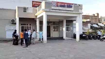 पोरसा: निर्माणधीन नए बाईपास के पास गांजे की तस्करी करते हुए युवक गिरफ्तार