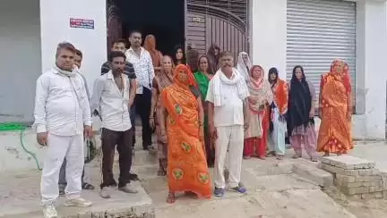 उरई: उरई में आरोपियों की गिरफ्तारी को लेकर परिजनों ने मुख्यमंत्री को भेजा शिकायती पत्र