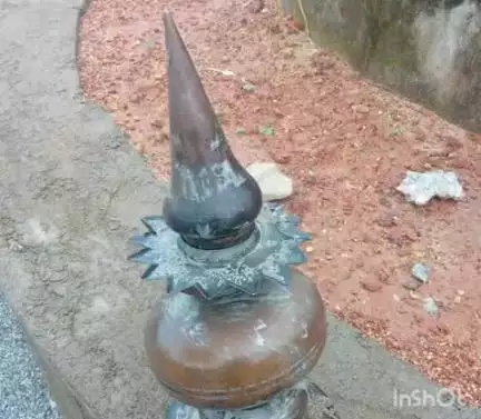ಬೈಂದೂರು: ಪಡುವರಿ ಕಡಲ ತೀರದಲ್ಲಿ ತೇಲಿಬಂದ ೩ ಕೆಜಿ ತೂಕದ ಕಳಶ