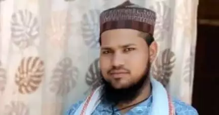 बदायूं: सिसईया नगला गांव के पास अज्ञात वाहन की टक्कर से बाइक सवार युवक की हुई मौत