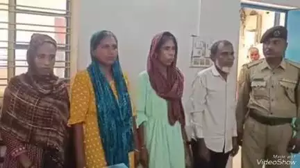 বিশালগড়: বাংলাদেশের নাগরিকসহ বিশালগড়ের মহিলা টাউডকে গ্রেফতার করে আমতলী থানার পুলিশ