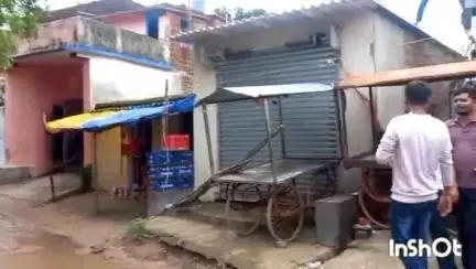 लातेहार: शिवपुरी मोहल्ला मे 8 घंटे बाद विद्युत आपूर्ति की गई बहाल, काफी परेशान रहे मोहल्लावासी