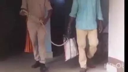 करपी: करपी पुलिस ने हत्या के प्रयास के आरोपी को पुराण गांव से गुप्त सूचना पर किया गिरफ्तार